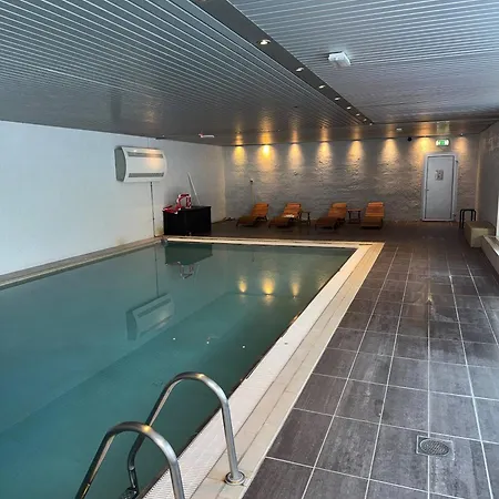 Oppheim - Pool, Sauna & Lake! * Voss