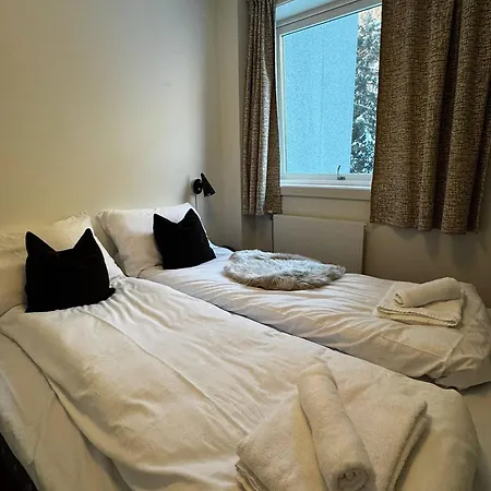 Oppheim - Pool, Sauna & Lake! Apartament Voss